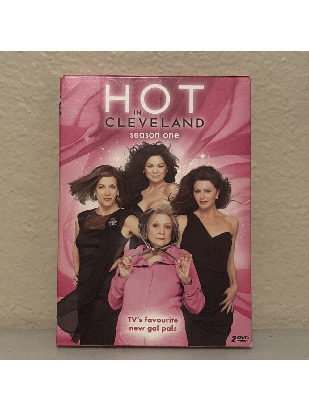 Hot in Cleveland Season 1 DVD 2-Disc Set Betty White TV Comedy Show